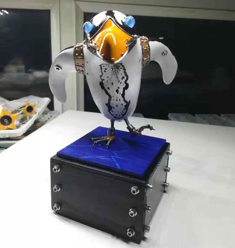 Steampunk Mechanical Mutant 3D Penguin Sculpture Handmade Creature Crafts for Table Home Art Decor Robots Aesthetic Art