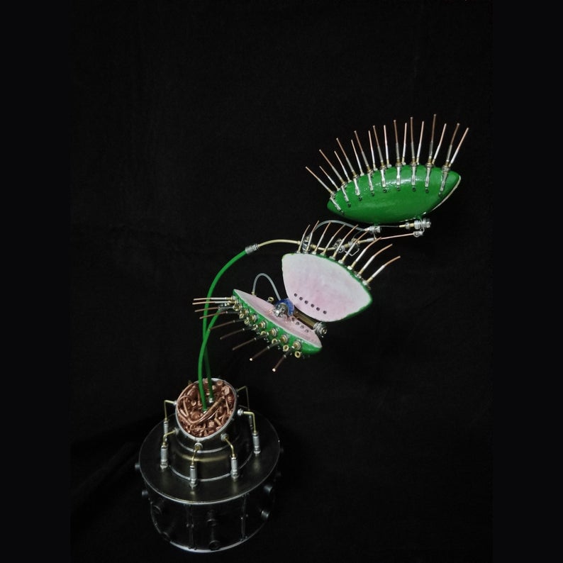 Mechanical Mutant 3D Dionaea Muscipula Sculpture Handmade Crafts Sculpture for Table Home Art Decor Steampunk Robots Aesthetic Art