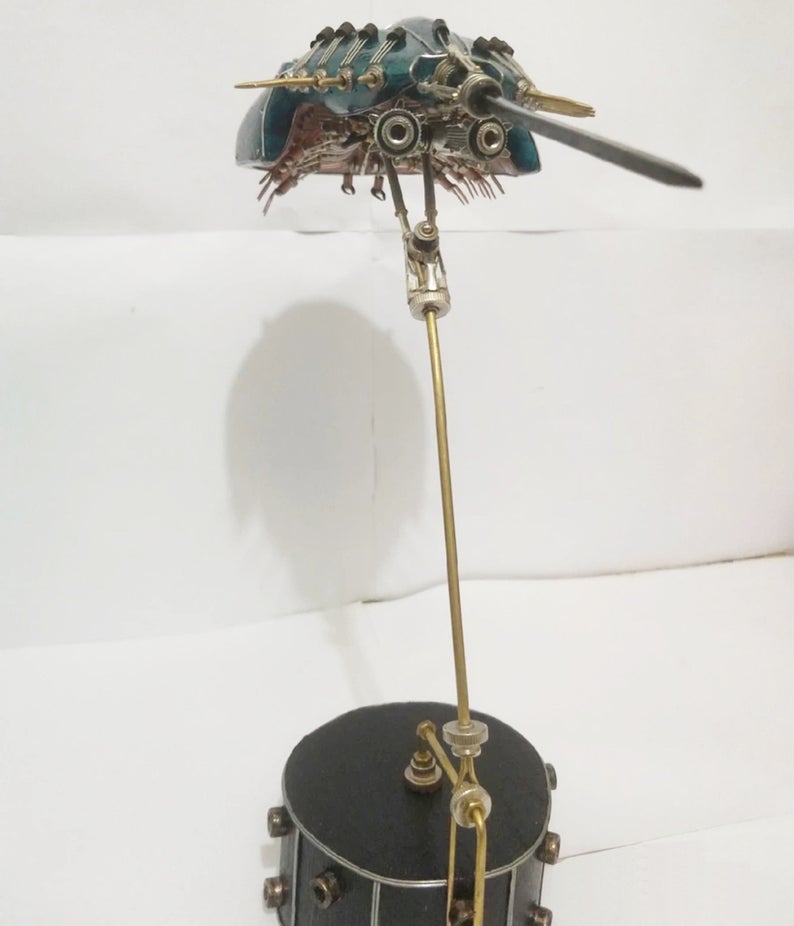 Mechanical Mutant 3D Horseshoe Crab Sculpture Handmade Crafts for Table Home Art Decor Steampunk Robots Aesthetic Art