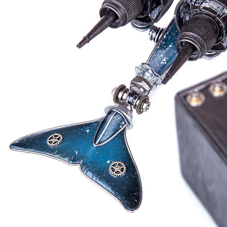 Steampunk Mutant Abandoned Whale Warship Metal Assembled With Light 3D Handmade Crafts Desk Table Wall Decor Ornament Robots Aesthetic Art