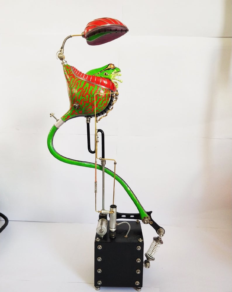 Mechanical Mutant 3D Frog Having A Hot Shower Sculpture Handmade Crafts Sculpture for Table Home Art Decor Steampunk Robots Aesthetic Art