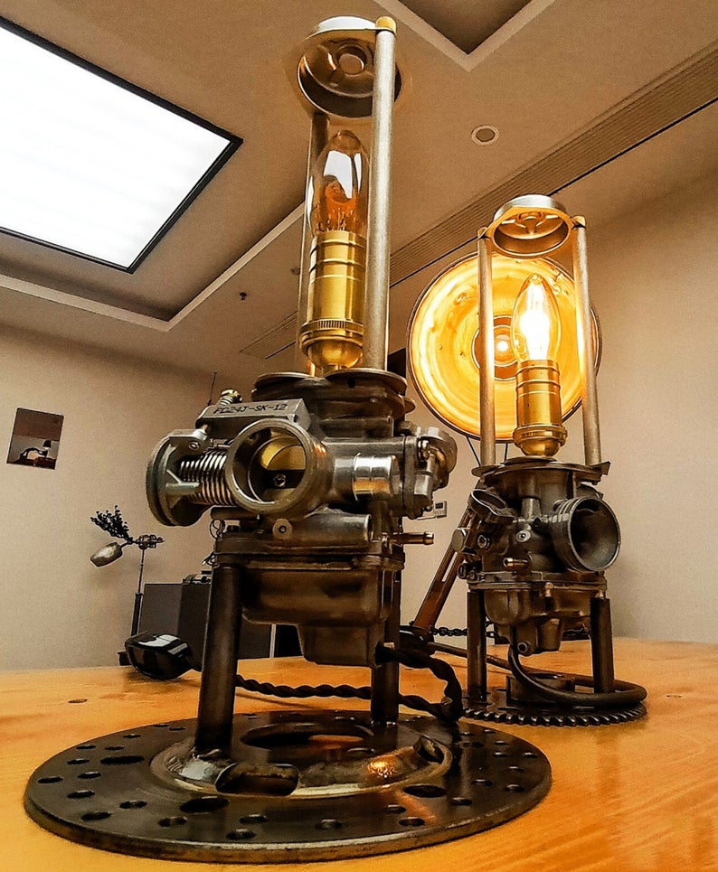 Industrial Table Desk Lamp Featured with Throttle In Retro Vintage Steampunk Loft Style Handmade Rustic Home Decor Mechanical Art