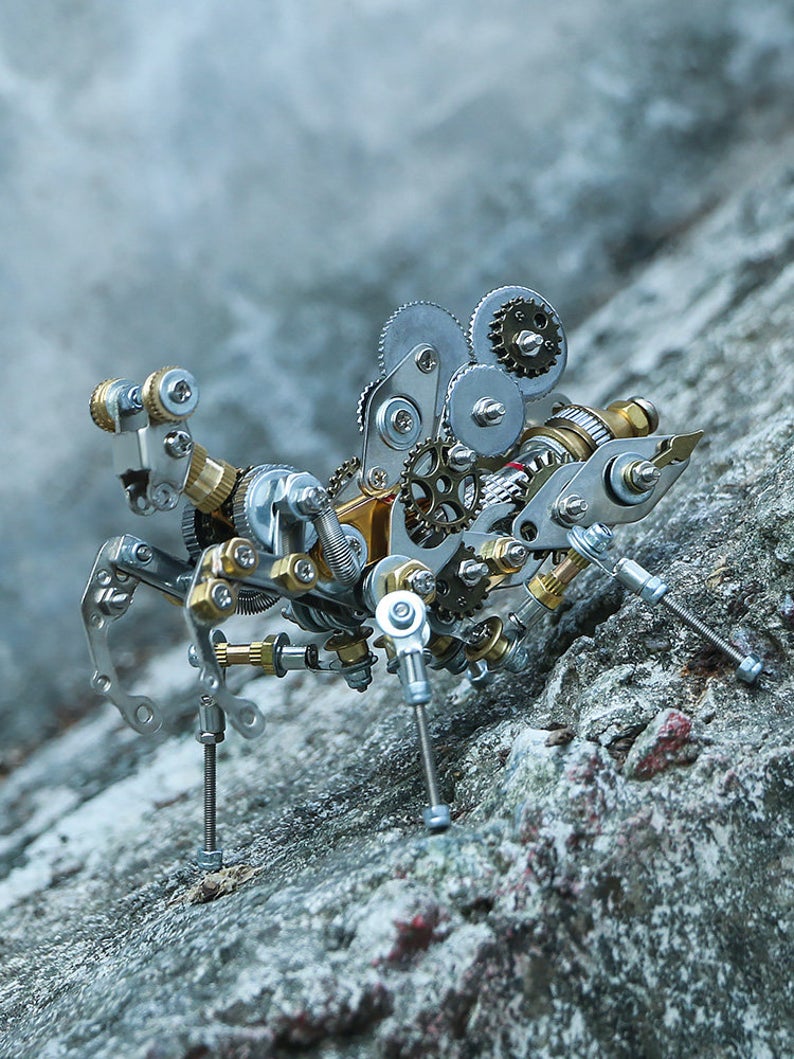 Praying mantis Steampunk| Metal Insect Puzzle Model Kit 3D DIY Mechanical Assembly Jigsaw Crafts decor