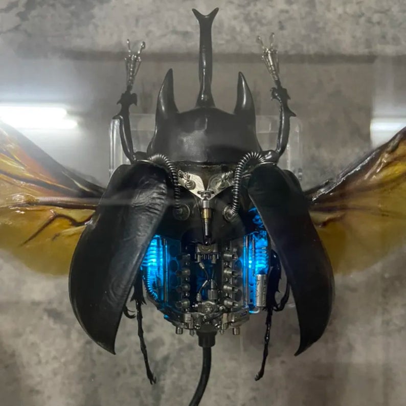 Steampunk Beetle Insect Megasoma Actaeon Powered By A V8 Engine Clockwork Cyberpunk Sculpture Table Desk Decor Ornament Aesthetic Art