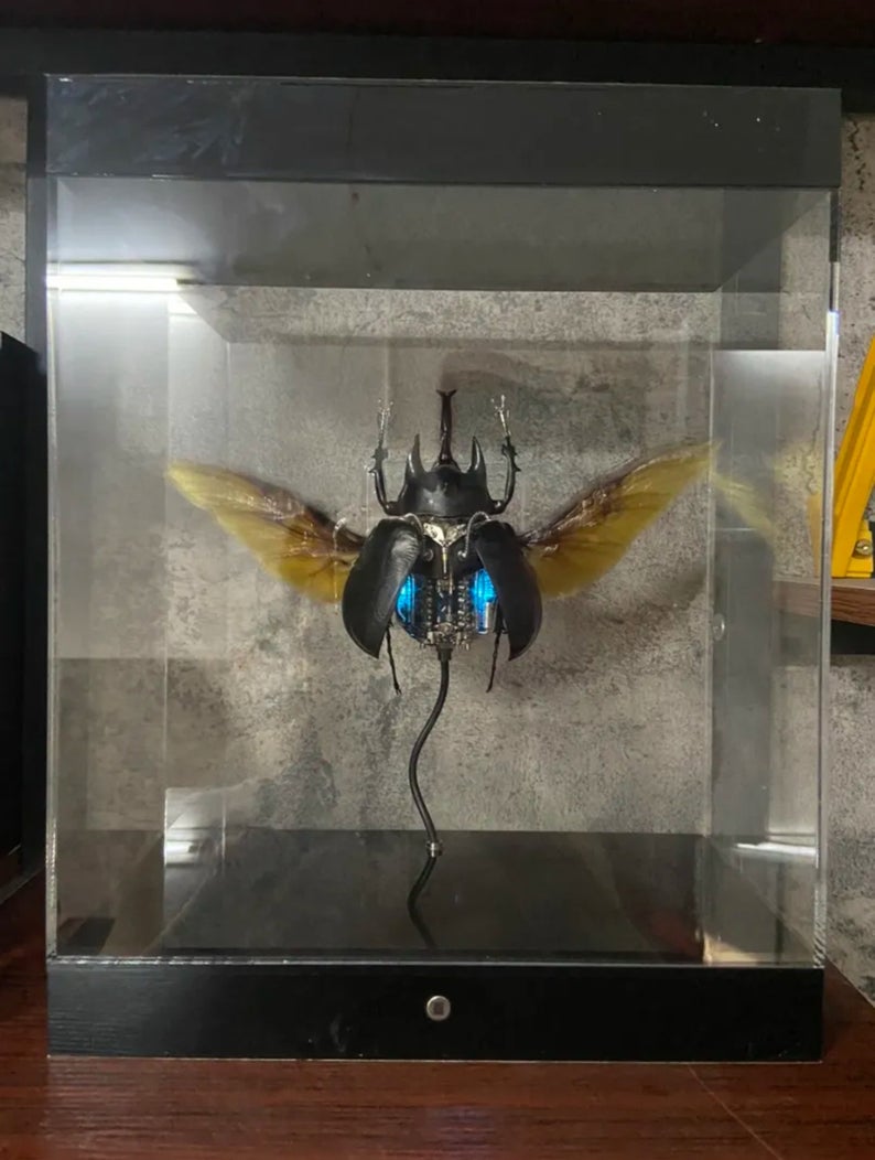 Steampunk Beetle Insect Megasoma Actaeon Powered By A V8 Engine Clockwork Cyberpunk Sculpture Table Desk Decor Ornament Aesthetic Art