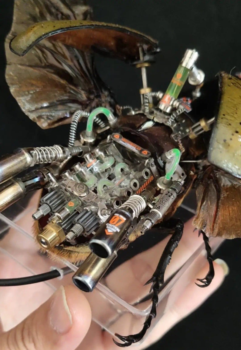 Steampunk Beetle Insect Machine Clockwork Dynastes Neptunus Cyberpunk With A V8 Engine Sculpture Table Decor Ornament Robots Aesthetic Art
