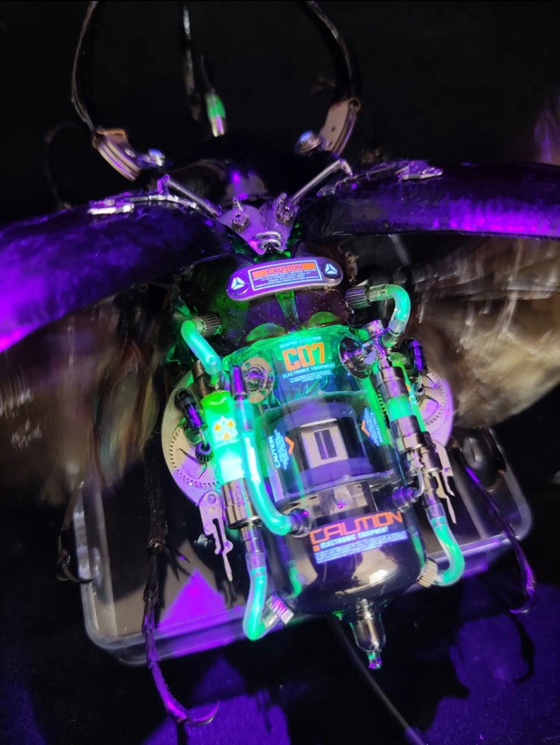 Steampunk Beetle Insect Clockwork Human Body Auto Induction Chalcosoma Atlas Cyberpunk Sculpture Table Desk Decor Ornament Aesthetic Art